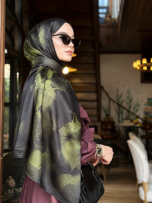 Zeytin Yeşili / Antrasit Siyah Geçişli